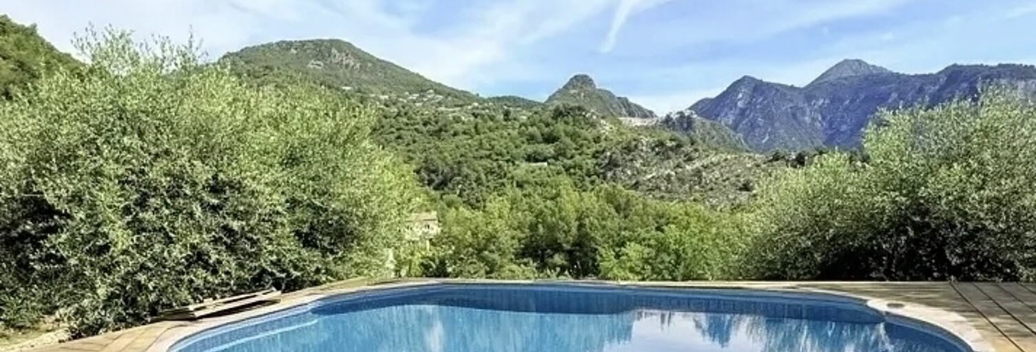 Maison 6 Pièces 167 m² à vendre à Gilette (06830)