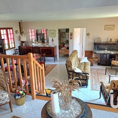 Maison 6 pièces 136000 €