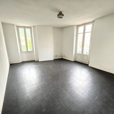 Appartement 4 pièces 127000 €