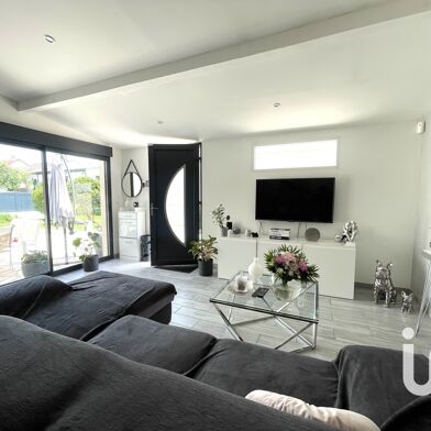 Maison 5 pièces 399000 €