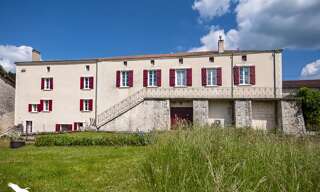 Maison 10 Pièces 257 m² à vendre à Quinsac (24530)