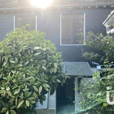 Maison 6 pièces 80000 €