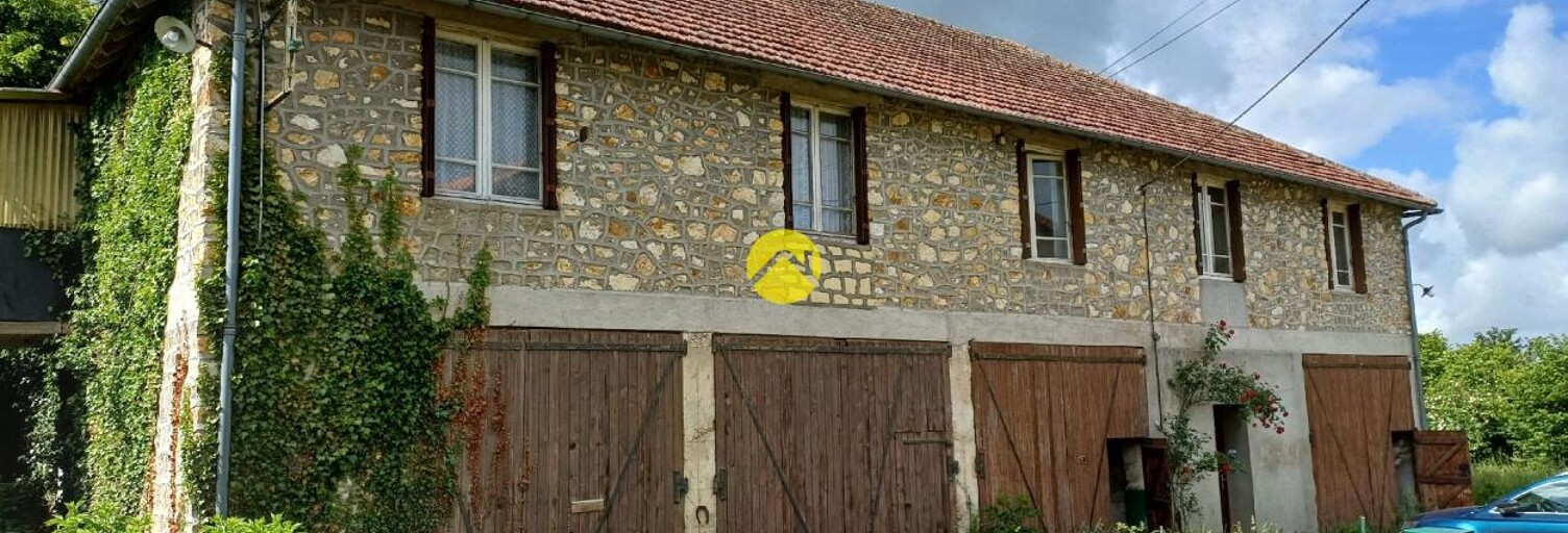 Maison 5 Pièces 111 m² à vendre à Villefranche-d'Allier (03430)