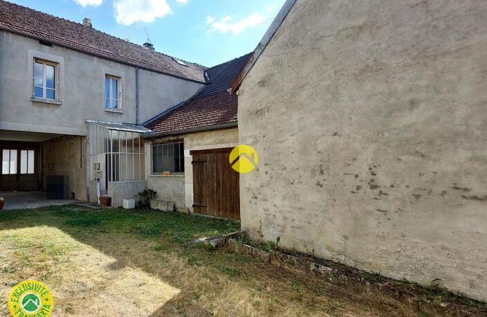 MAISON AVEC JARDIN-COUR-GARAGE — photo 2