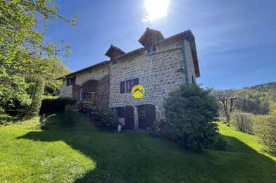 Maison 15 pièces 450000 €