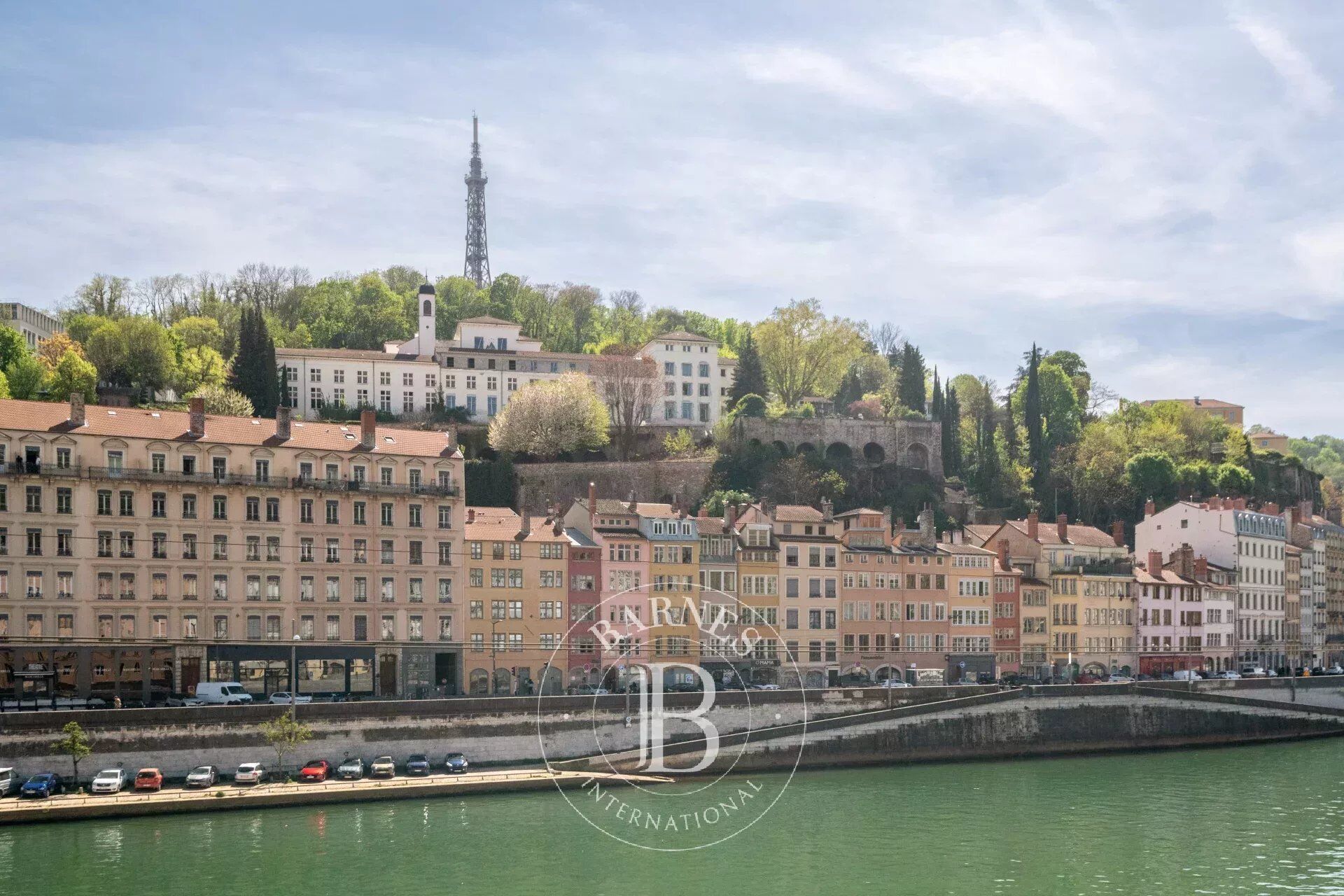 Appartement L T5