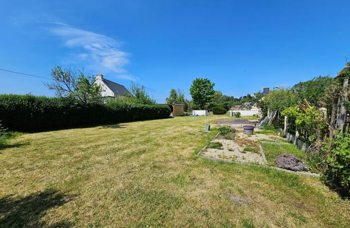 Terrain plat, viabilisé, libre tout constructeur — photo 2