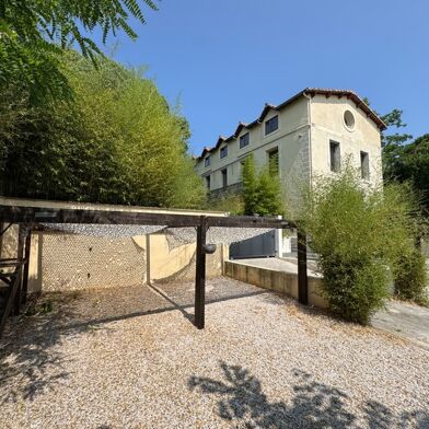 Maison 18 pièces 1598000 €