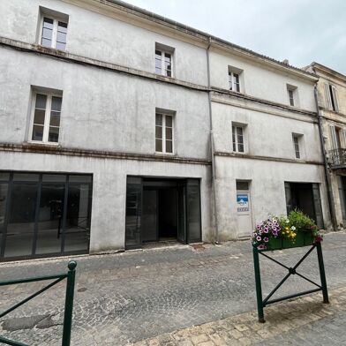 Immeuble  300000 €