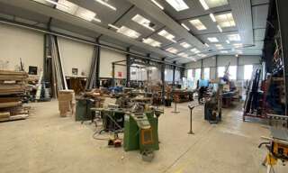 Local industriel  1307 m² à louer à Lannion (22300)