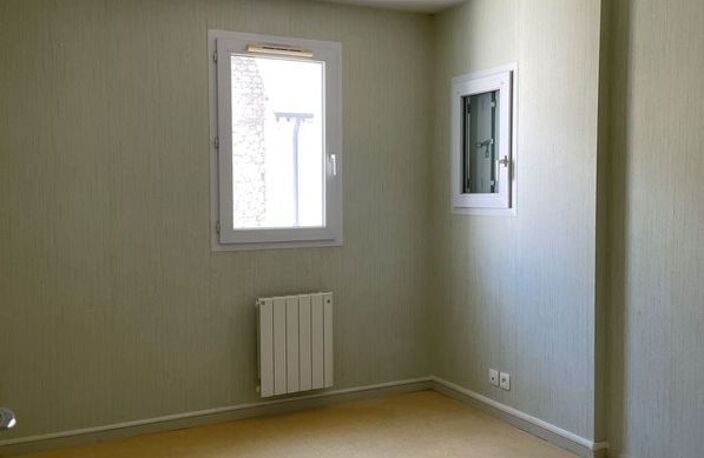 Chinon Faubourg St Jacques - appartement T4 — photo 4