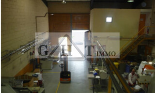 Local industriel  1947 m² à vendre à Chennevières-sur-Marne (94430)
