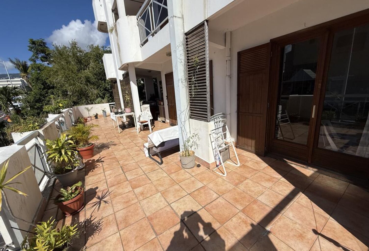 À Saint-Denis, appartement F3 de 61 m2 avec Grande terrasse — photo 1