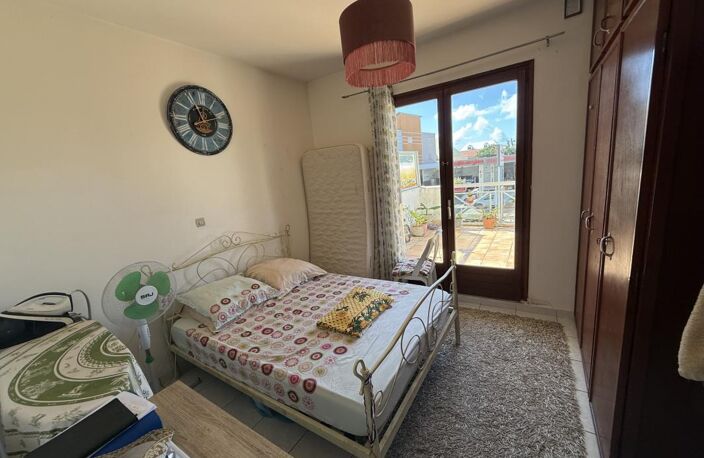 À Saint-Denis, appartement F3 de 61 m2 avec Grande terrasse — photo 3
