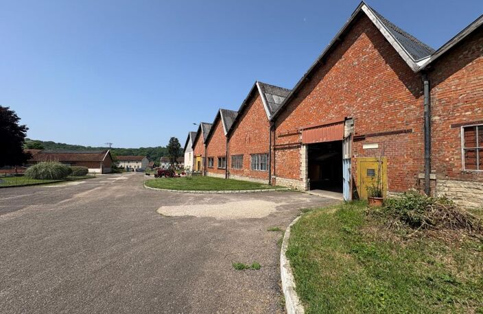 Site industriel Polyvalent 8750m2 sur 4ha 48a et 32ca — photo 2