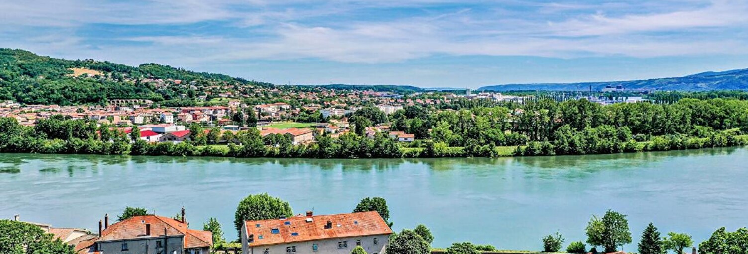 Appartement 3 Pièces 135 m² à vendre à Condrieu (69420)