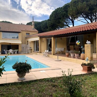 Maison 7 pièces 745000 €