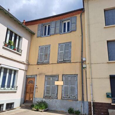 Maison 7 pièces 74500 €