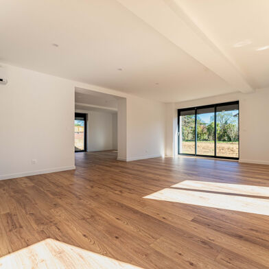 Maison 6 pièces 495000 €