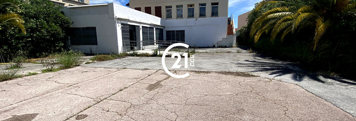 Local industriel  510 m² à louer à Antibes (06600)