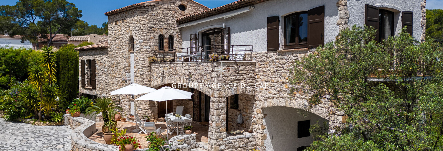 Maison 6 Pièces 205 m² à vendre à Saint-Raphaël (83700)