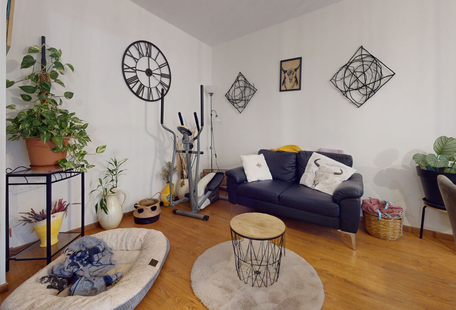 EN EXCLUSIVITÉ à Voiron Centre - T2 de 60 m² + cave + garage — photo 1