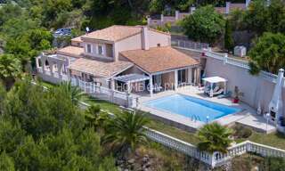 Maison 7 Pièces 256 m² à vendre à Aspremont (06790)