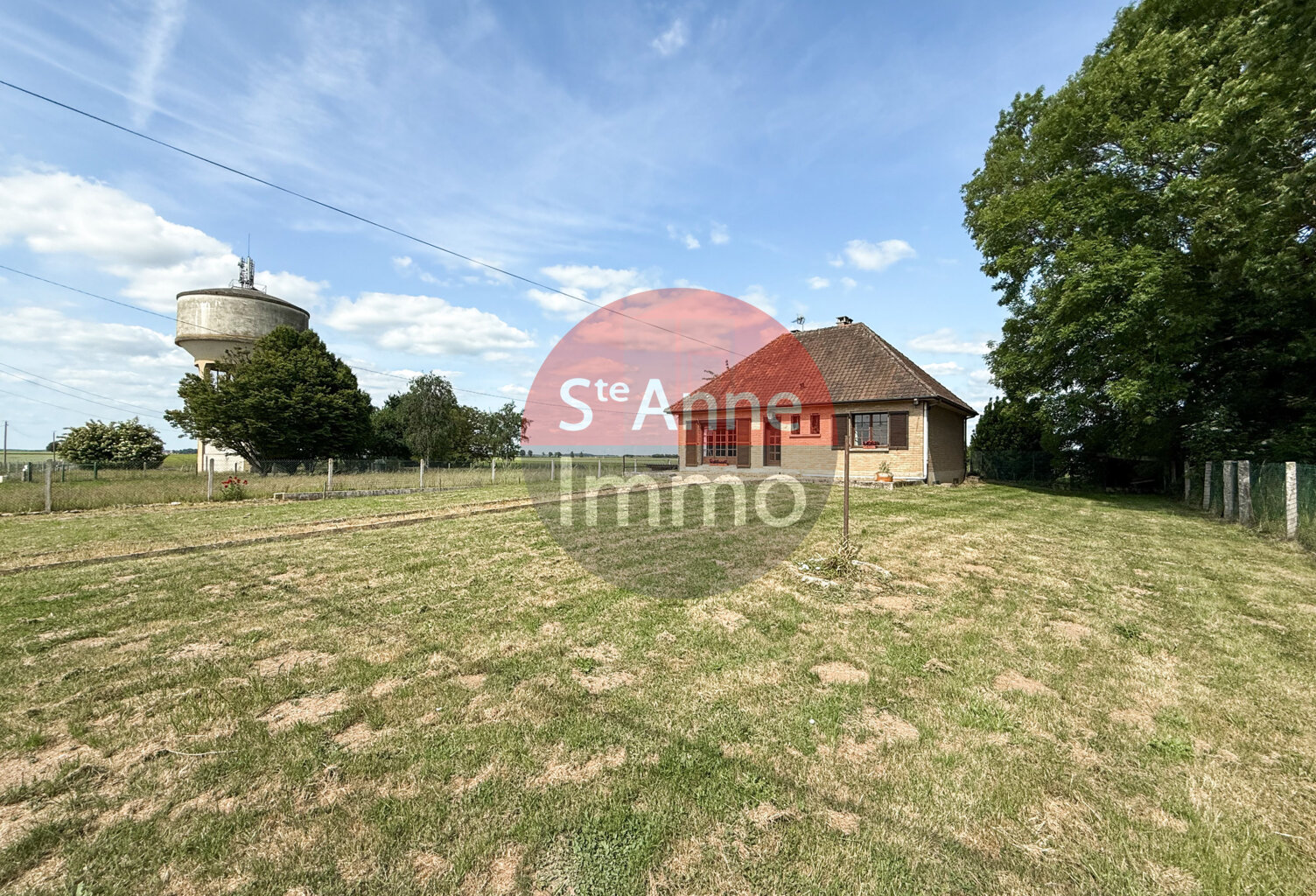 PARVILLERS-LE-QUESNOY - PAVILLON INDIVIDUEL DE PLAIN PIED - — photo 1