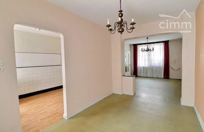 Maison mitoyenne  de 116,5 m² à rénover à PETITE ROSSELLE — photo 2