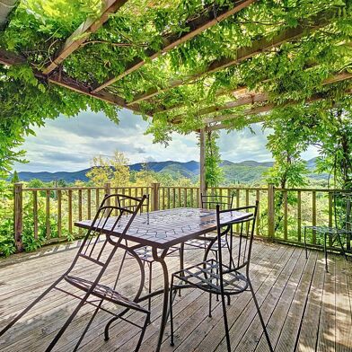 Maison 9 pièces 398000 €