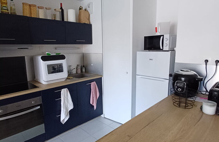 Appartement T2 avec terrasse et parking au Teich — photo 3