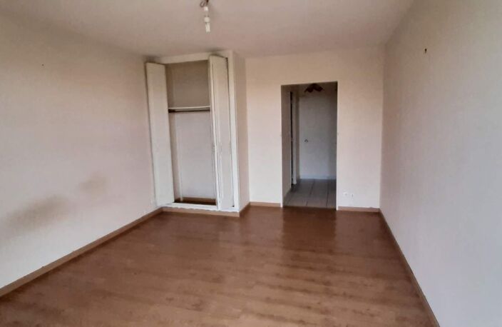 Vente appartement 2 pièces 46 m² Montrichard Val de Cher (41400) — photo 3