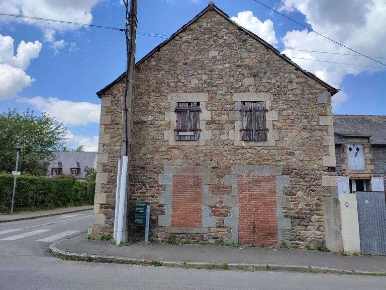 SOQUET IMMOBILIER A VENDRE ENTREPOT - EVRAN - A RENOVER — photo 1