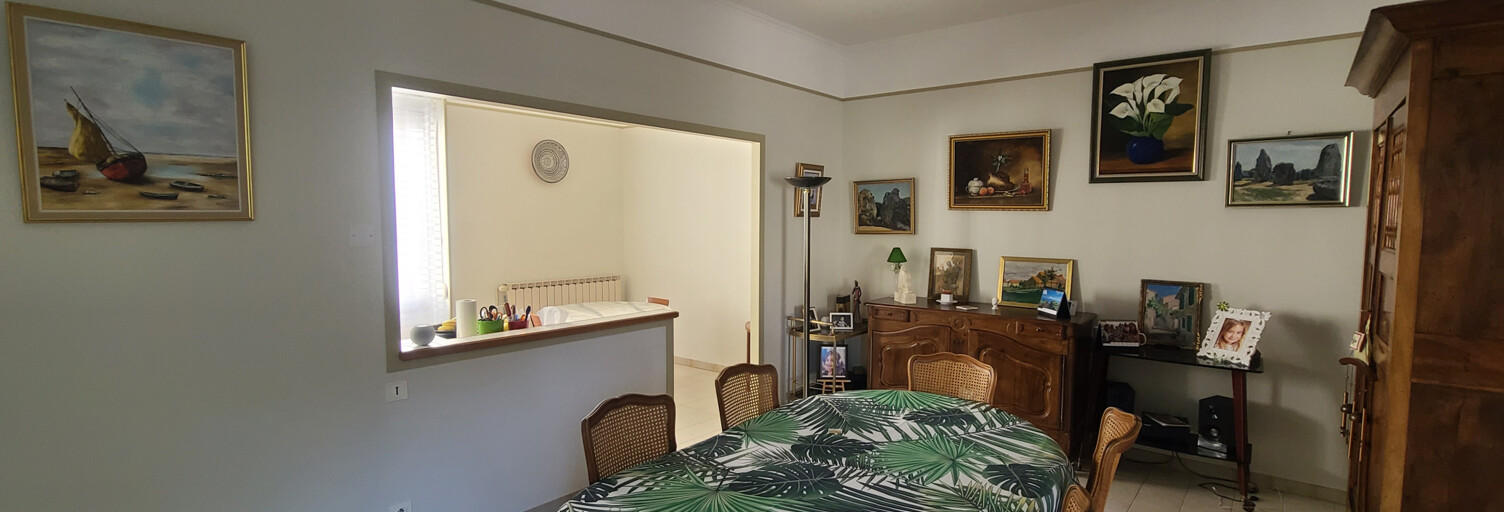 Maison 12 Pièces 290 m² à vendre à Nîmes (30000)