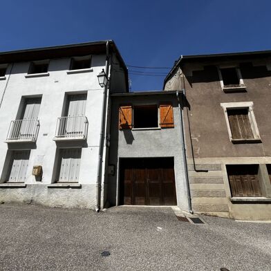 Maison 2 pièces 476 €