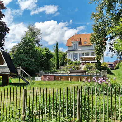 Maison 8 pièces 422000 €