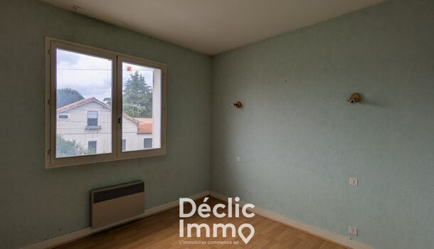 Villa / Maison 8 pièces  à vendre Gond-Pontouvre 16160