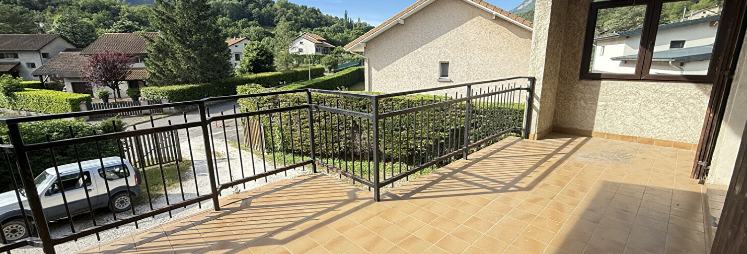 Appartement 5 Pièces 122 m² à vendre à Vif (38450)