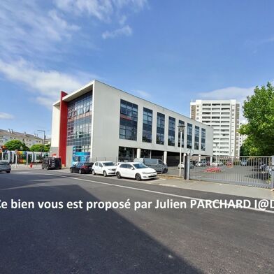 Commerce  603000 €