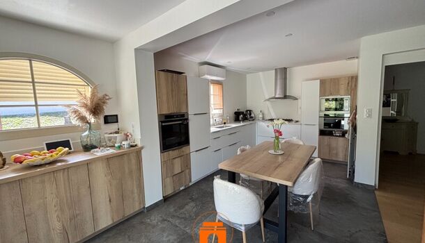 Villa / Maison 6 pièces  à vendre Rochemaure 07400
