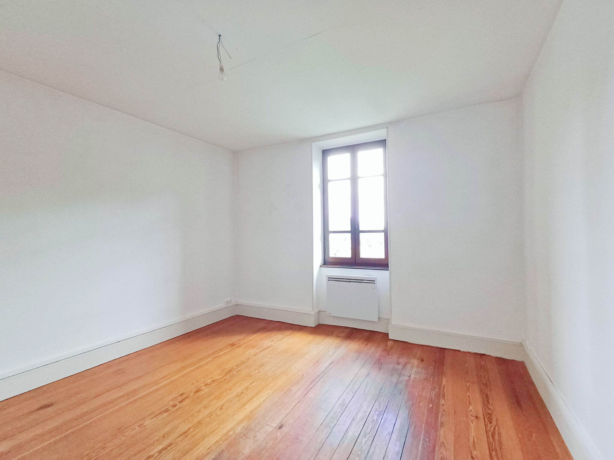 Appartement  T3 à vendre Vals-les-Bains 07600