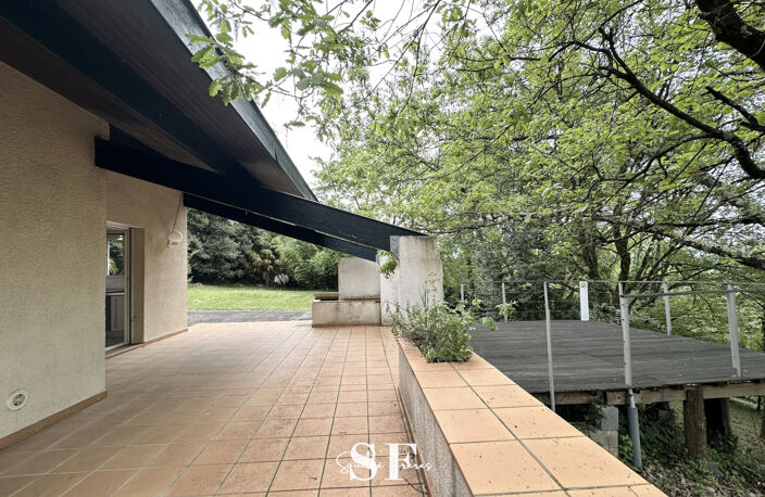 AGEN - MAISON DE 140M2 + GARAGE DE 27M2  AVEC TERRAIN — photo 3