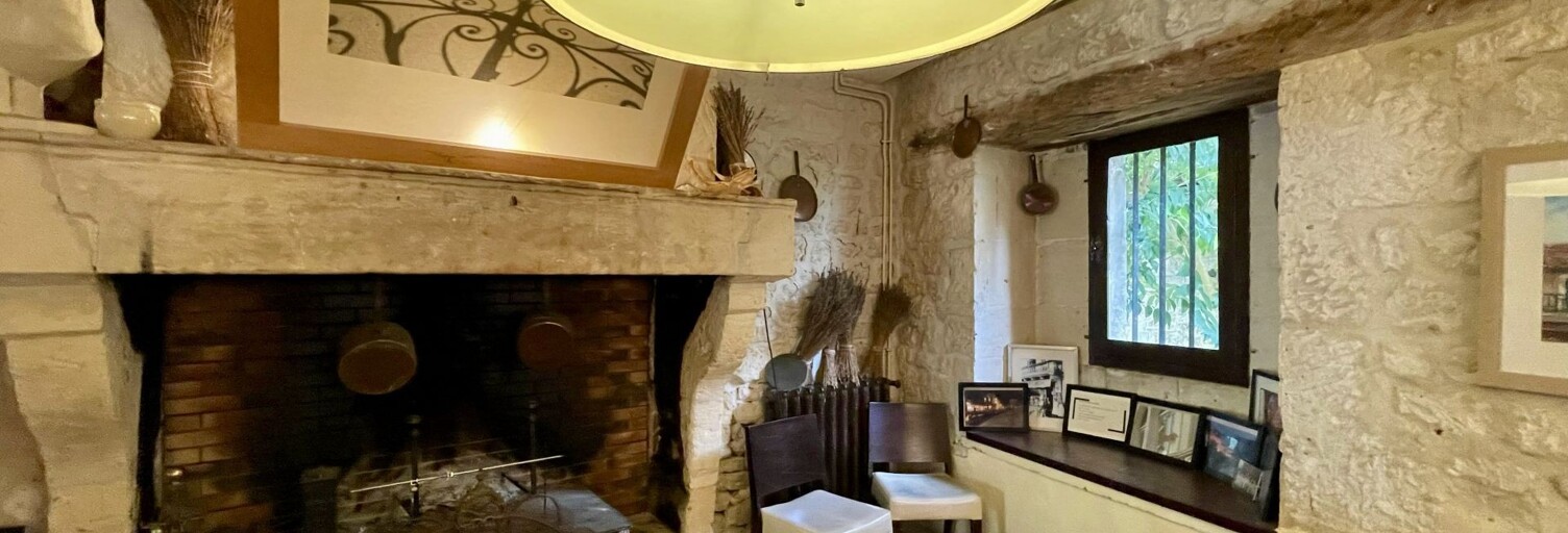 Commerce  557 m² à vendre à Jonzac (17500)