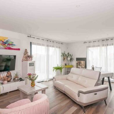 Maison 5 pièces 380000 €