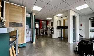 Bureau  150 m² à vendre à Saint-Laurent-de-Mure (69720)