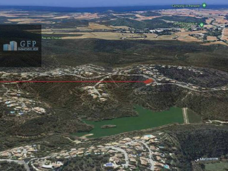 LA LONDES LES MAURES - Terrain à bâtir de 2070 m2 (Valcros) — photo 1