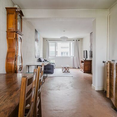 Appartement 4 pièces 223650 €