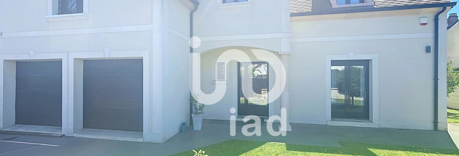 Maison 8 Pièces 252 m² à vendre à Gretz-Armainvilliers (77220)