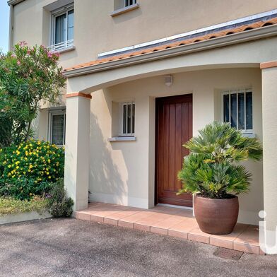 Maison 6 pièces 399900 €