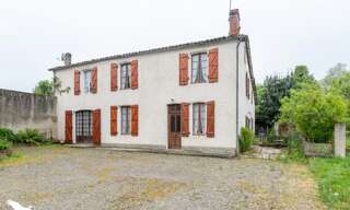 Maison 7 Pièces 206 m² à vendre à Aire-sur-l'Adour (40800)